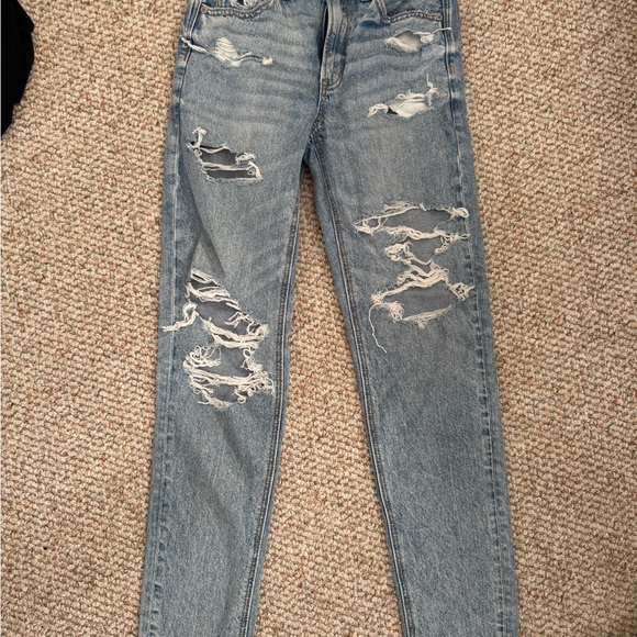 American Eagle Outfitters Denim - American Eagle Outfitters Ripped Light Blue Jeans